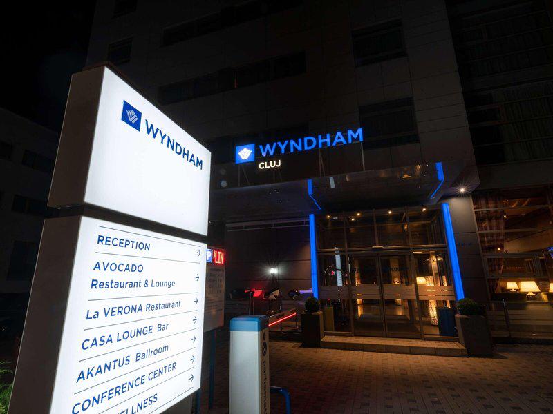 B049DA12CCC3A4B5056DD985D6E82909