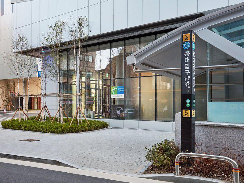 6D136C3060D7D2B1147FF0F9D647D201