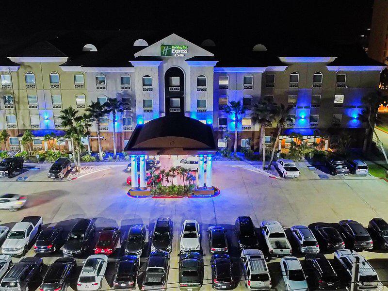 DB068D7B0CE419512B3FC47E4697E3F0