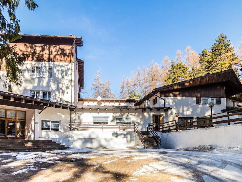 513B6D83616F223A8C8A5C7FFE1841FF