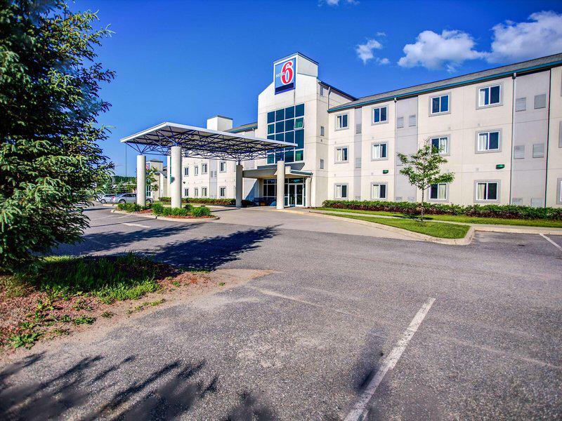 8237608EEA4210287AF4416B4A4F607A