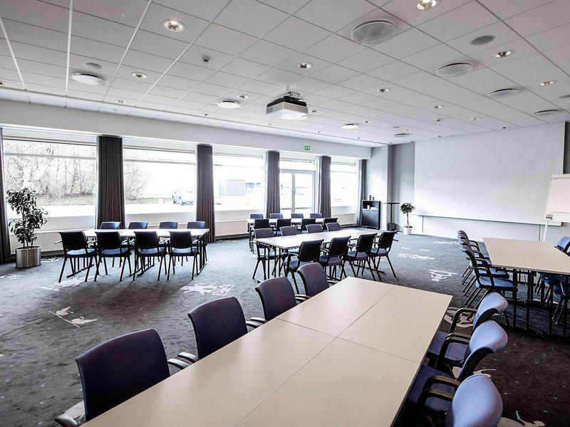 EEBA4FD64E77D61021313B37D1F55AFC