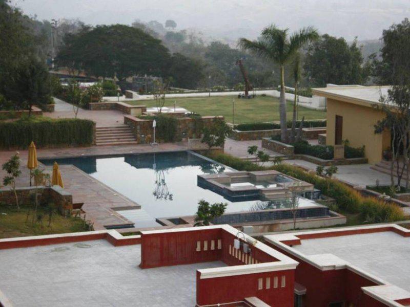 C207CBD8FD3F350C986EE1858C556BEB