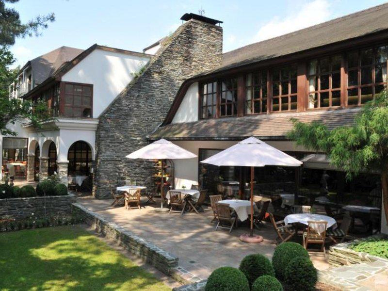 D19FB18519BCFAC4417A76CAF9A03856