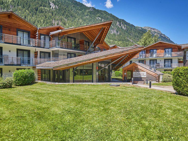 F142F08065BA70BA8EBB80D392FFF86F