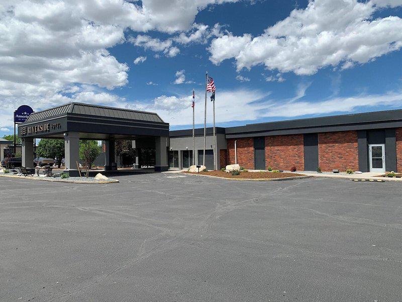 63A120D2E0B738D6D2228E439A097BE5