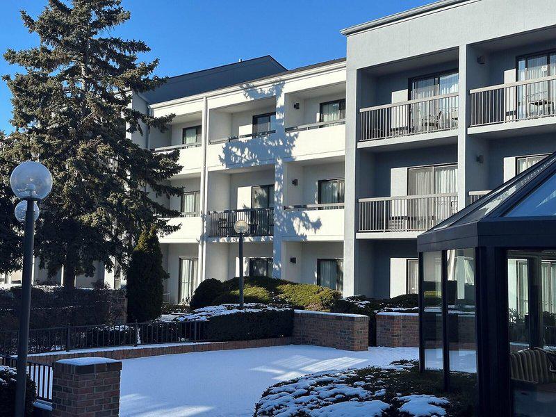 8F8C1A3C08E1235EB298D27D33A350F9