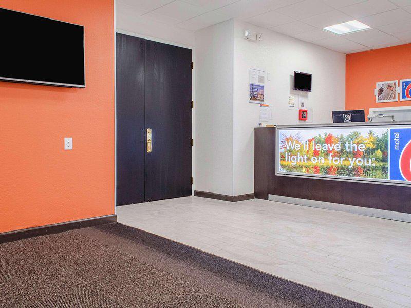 16EB5556500A3B347D6D84F07EE6F38D