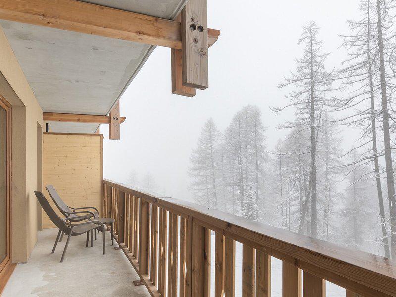 4DF4313530B2B69B9723490DEE5215DA