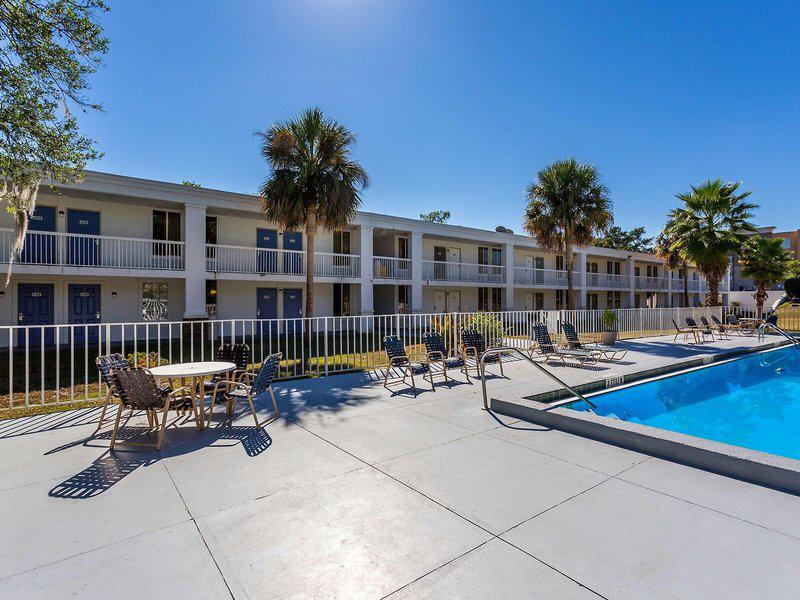 DCAF4C523AB1FCC82FCEE09967AF5967