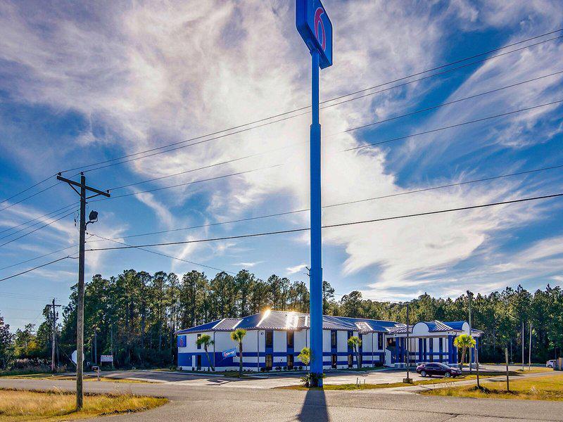 68A9264B5C89E34BFB86F63205DC3429