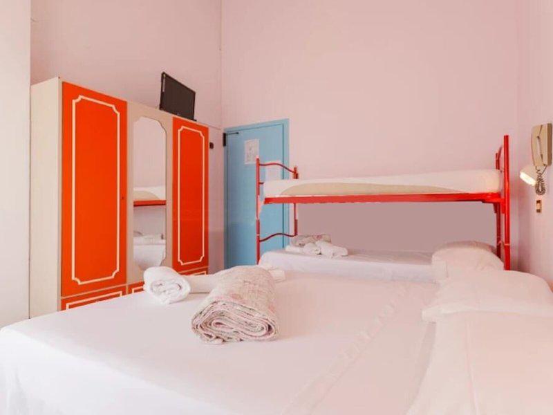 B78143017700F2A74710203EB6823911