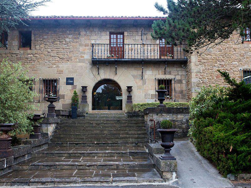 530F8AC12C9F2FC60B170DD841A260D8