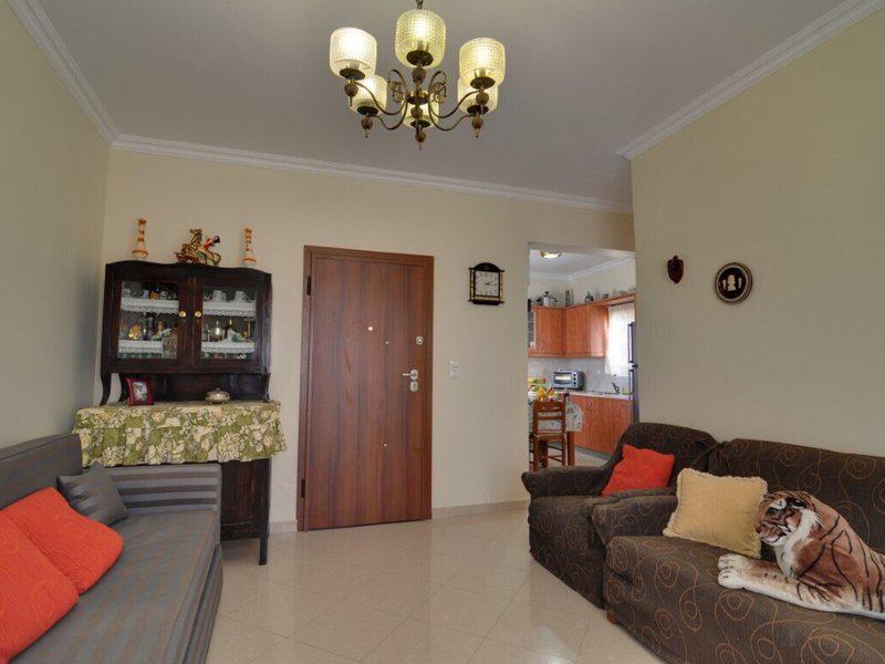 E839B9E5BADE1834BFC1A72F4E525A98