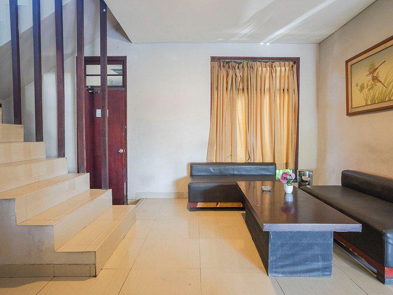 B0D61A17BD6B9184B3058B63B264F2C3