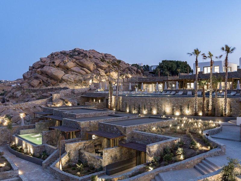 BF556BEF4D63D0440E3E5B3B30583579