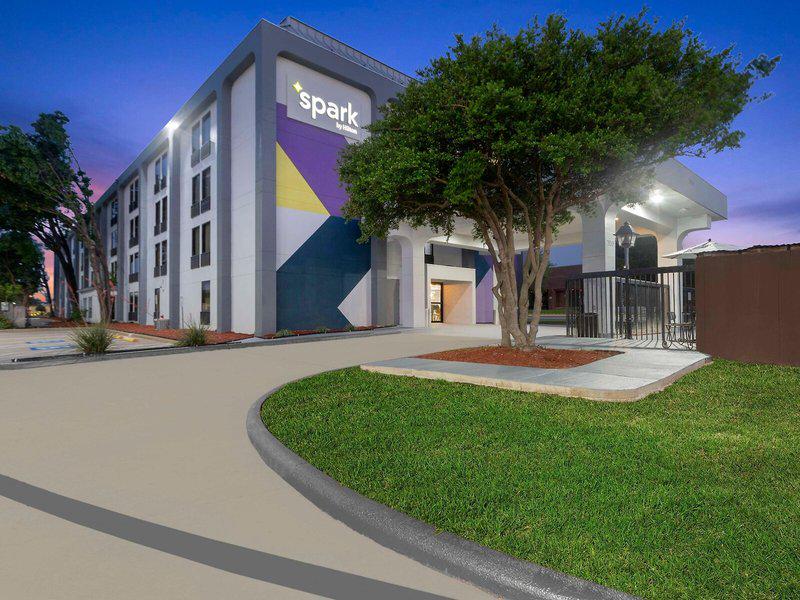 BE8A3C7EAA25435D6B5CBAC37E3F8739