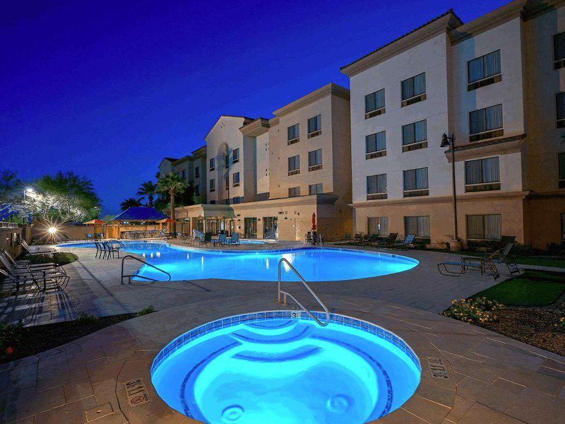 29FFC0AD4739D52818F22B8B76E5572D