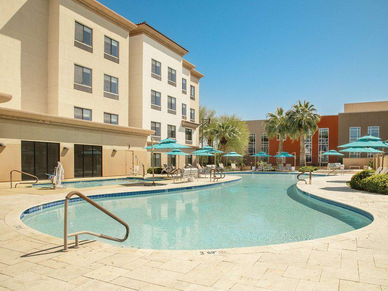 44D245BB244476E03F12B9FA3A957D30