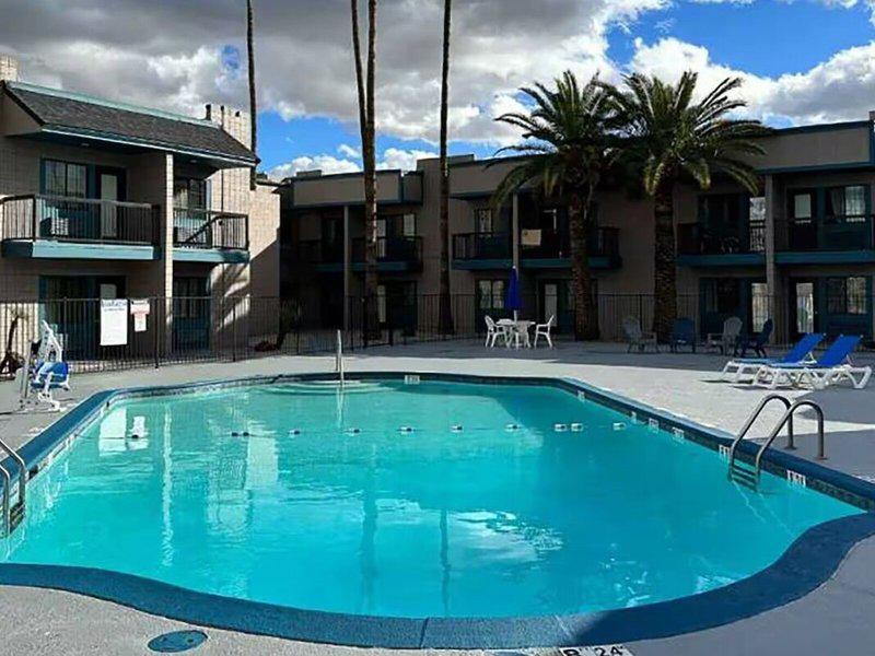 F7BCECE9F7BB47C257C4A38EE19050AE