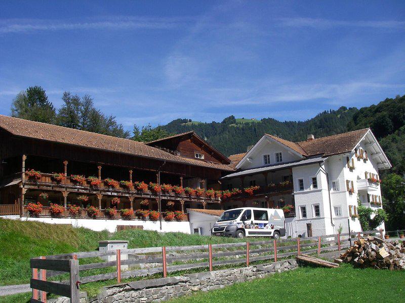 AFC73FC1E05FA962EE4C30B3F5EB68C1