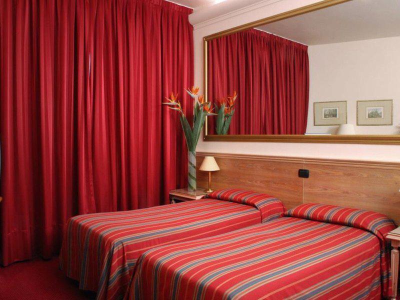 0276965946F8CFDF5EBFE57E9183D110