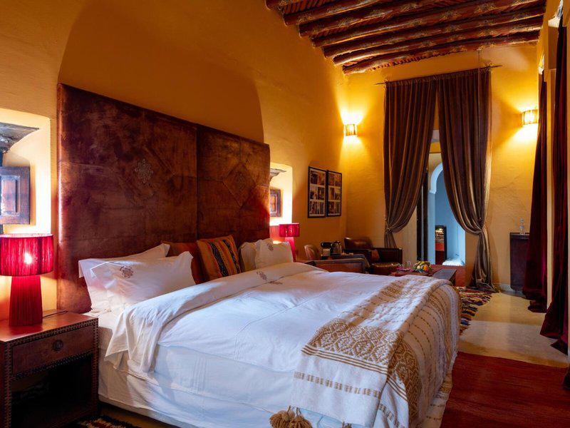 43A7BC189DF1FD3A6244C2D8B647A5D6