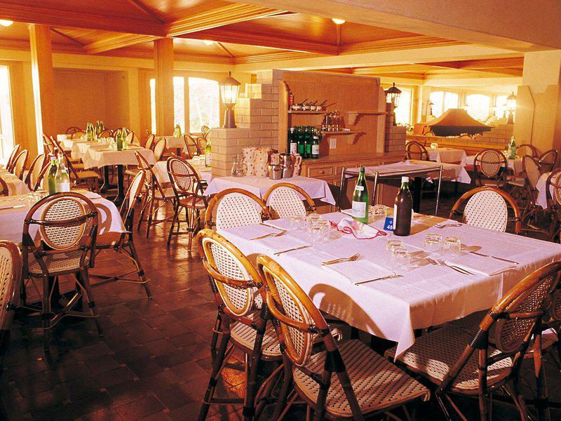 9EBF0DCE8BA9978A565C58DE9B4A6AE1