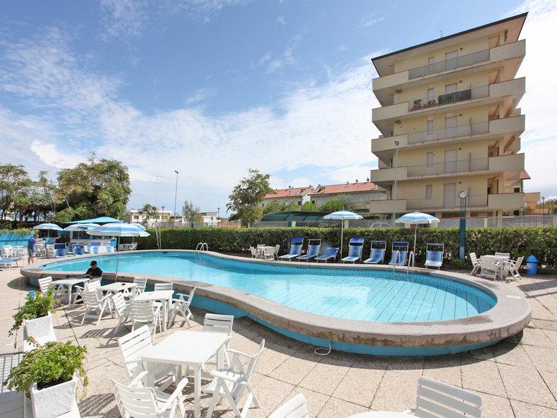 225AEE51987D1479D06CEA0964F453D9