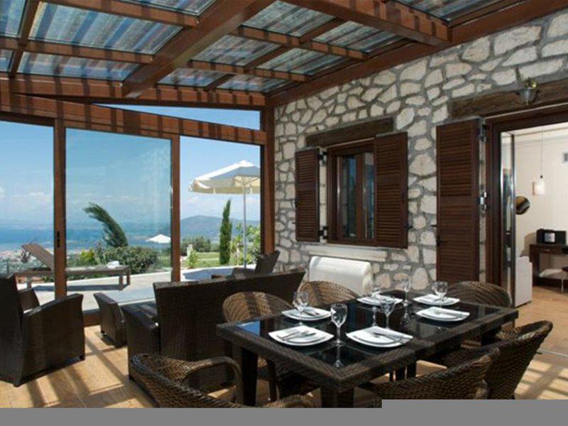 30D822F5BDBD8B34BAA54FF32328BD15