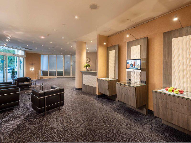 232E4F78D3606F64E97BFC8A16D4C16D