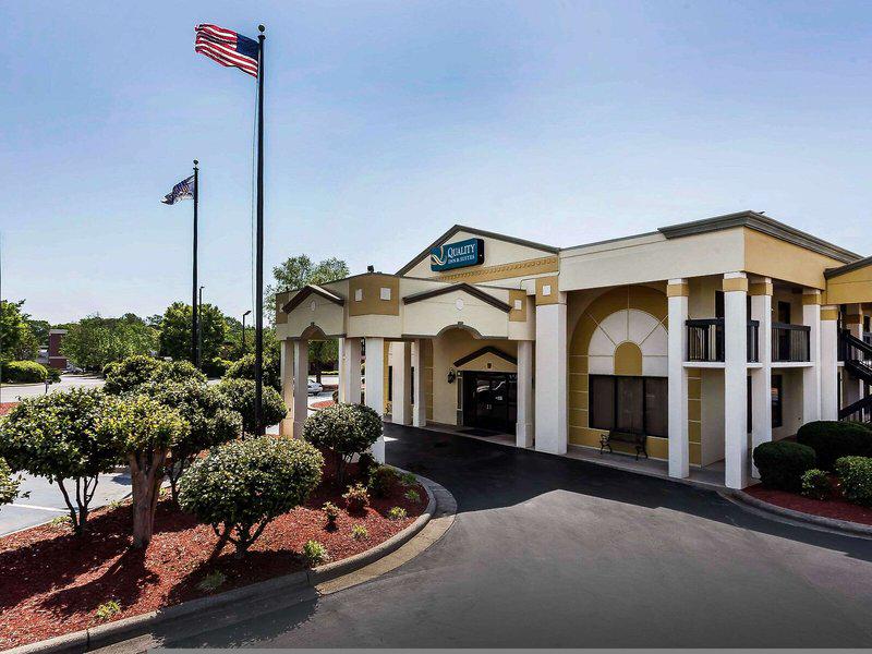 323717B929BD939B48F04565F4981DAE