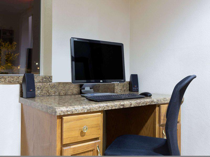 B46AEA1560D9079BFFFB35CB3E0484E0