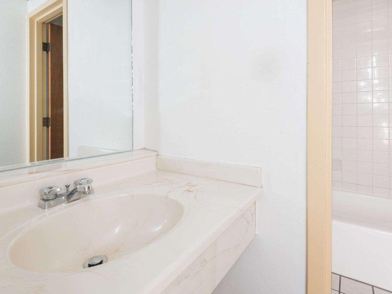 5F5BCB3383D58008E53B132F286FCFD5