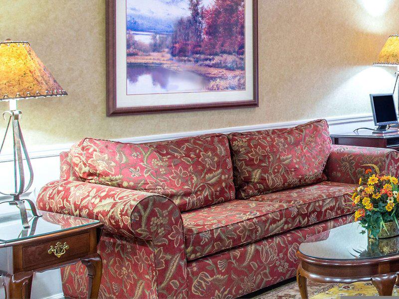 7D7E20A4D1746253766F71421512ABA6