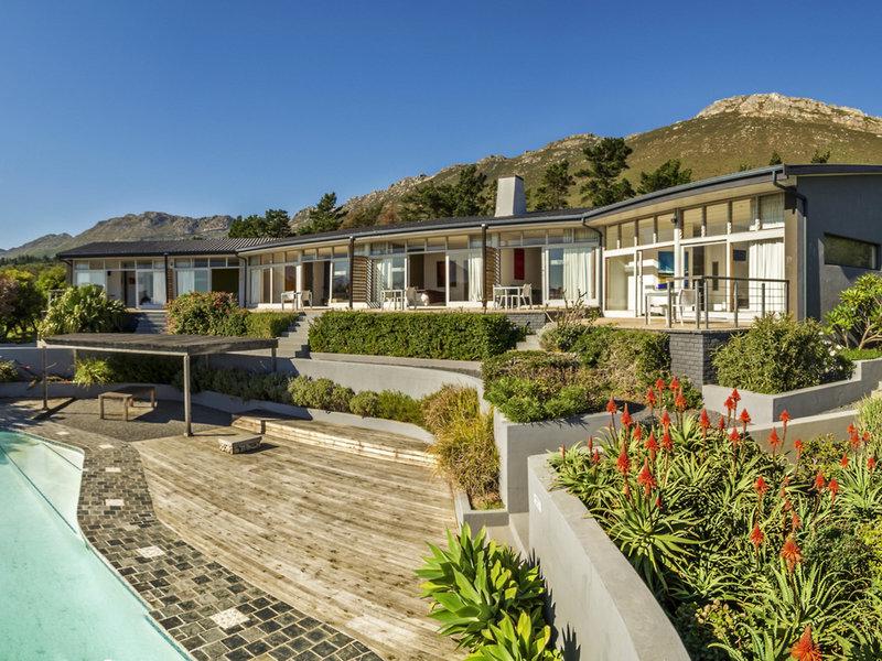 8F120F42D54389927FFA8FA2974AF39C