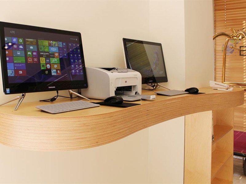 6DA11CAE412C0952B996945BA332D225