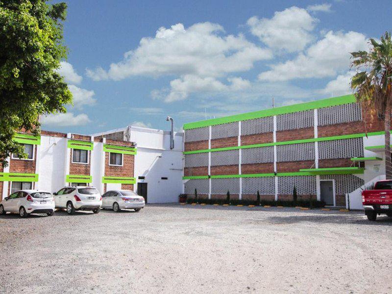 E9A9936B26A2276D7170CB6597B2B0BC