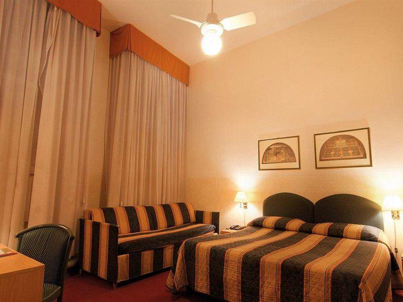 C638C04BF5C730EDFD115E11C4B93243