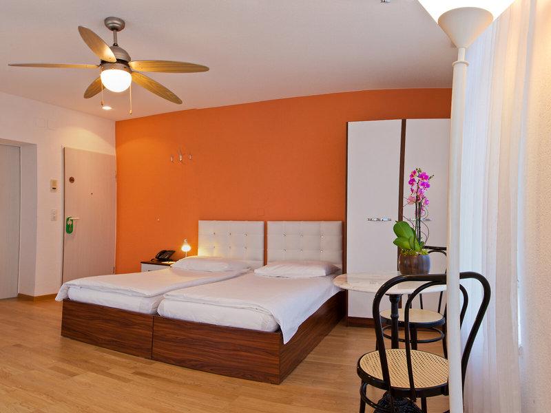 414BFBD47DCC40961FC9E0E1B48086E3