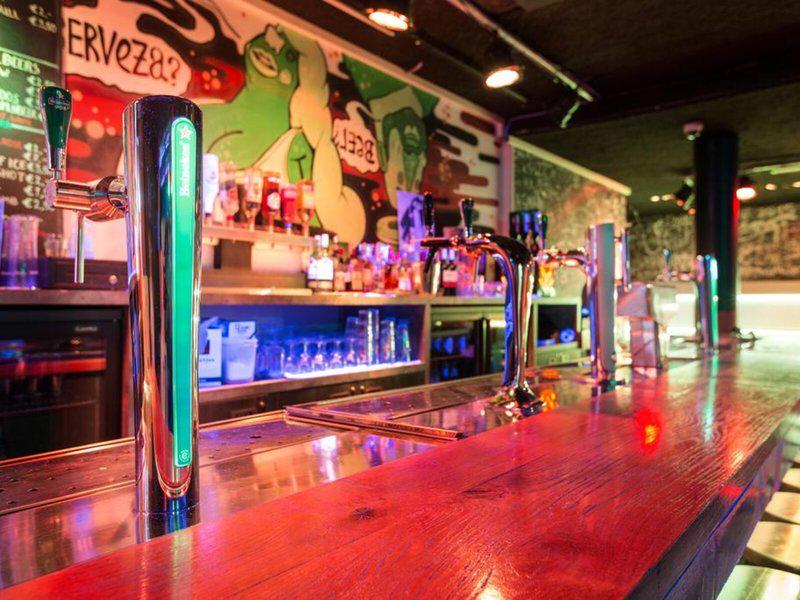 BFD172A260B7C23DED1C725D870E4B82