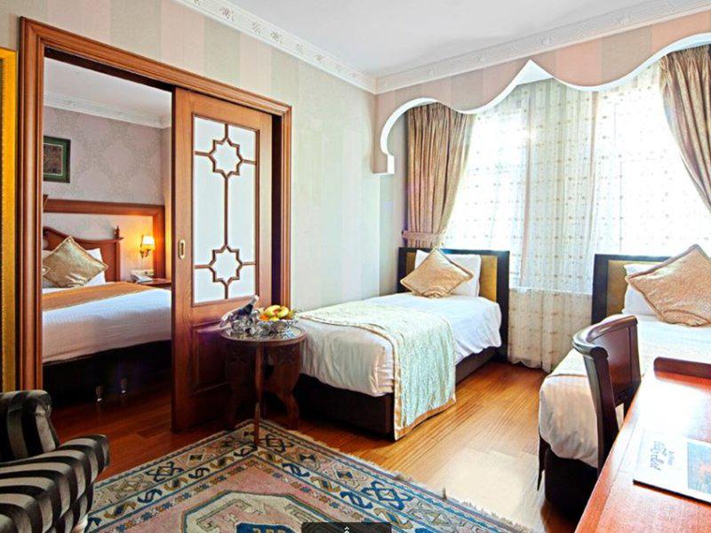 5669DE79EC6B6B39A834B5365E994F22