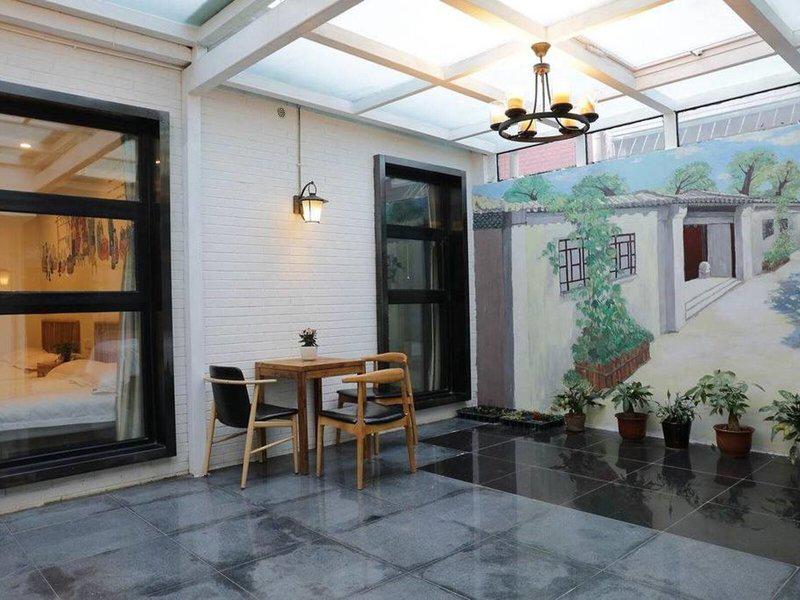 410953E9E2D1E3ED3A8273F8A709D4B2