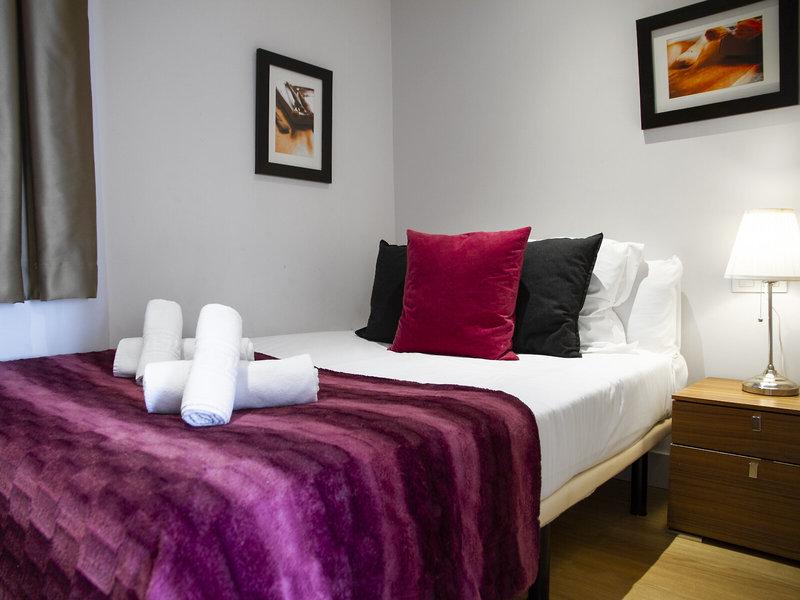 EB754921F416379B7A7B8567BA6C1FB6