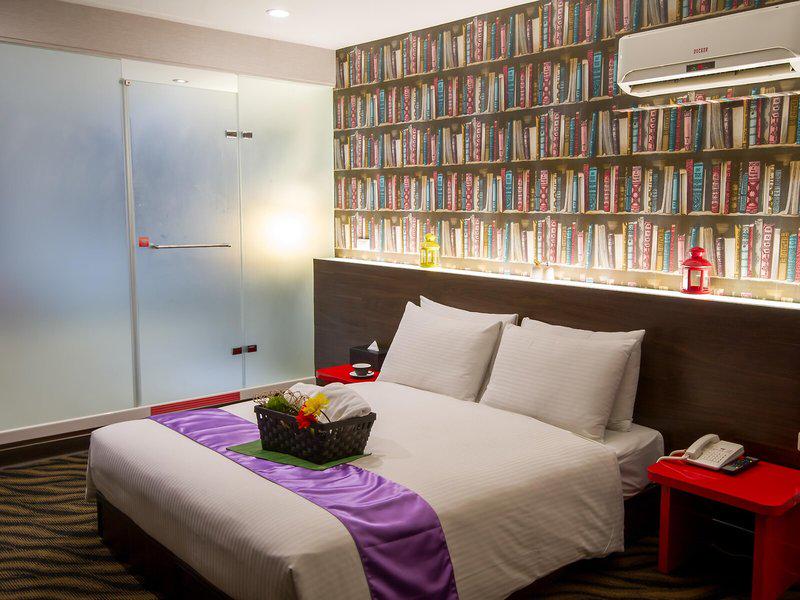 F5230FF3A44BCCCB1A38B651D3940419