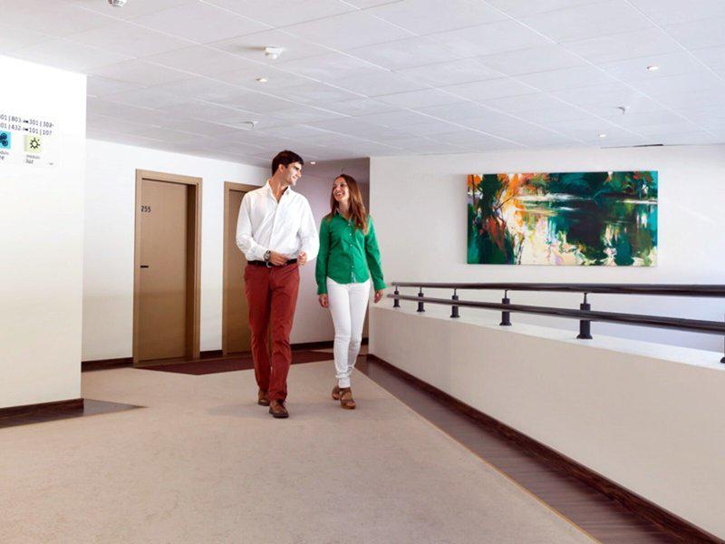 A4362661FDBA9BA2D61230F22DE202AB