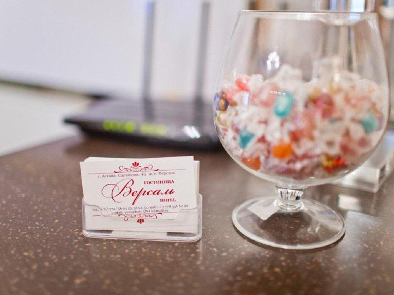 19FF80FFF5DB6463C241F08D0A3F696E