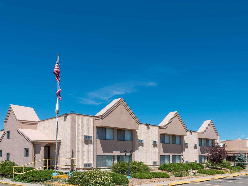 18E488972D7D9D2E6A851919B8A63F01