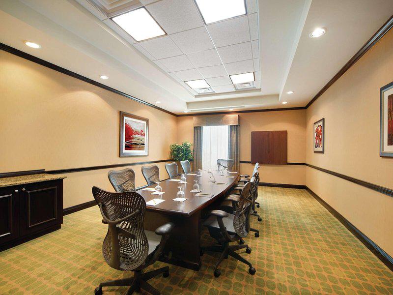 1CF786680C1E18C8B93F28D305A4AE16