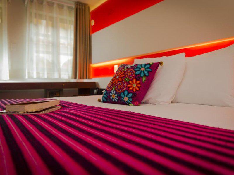 96B6CEC89839CAF42D6040A108B21B16